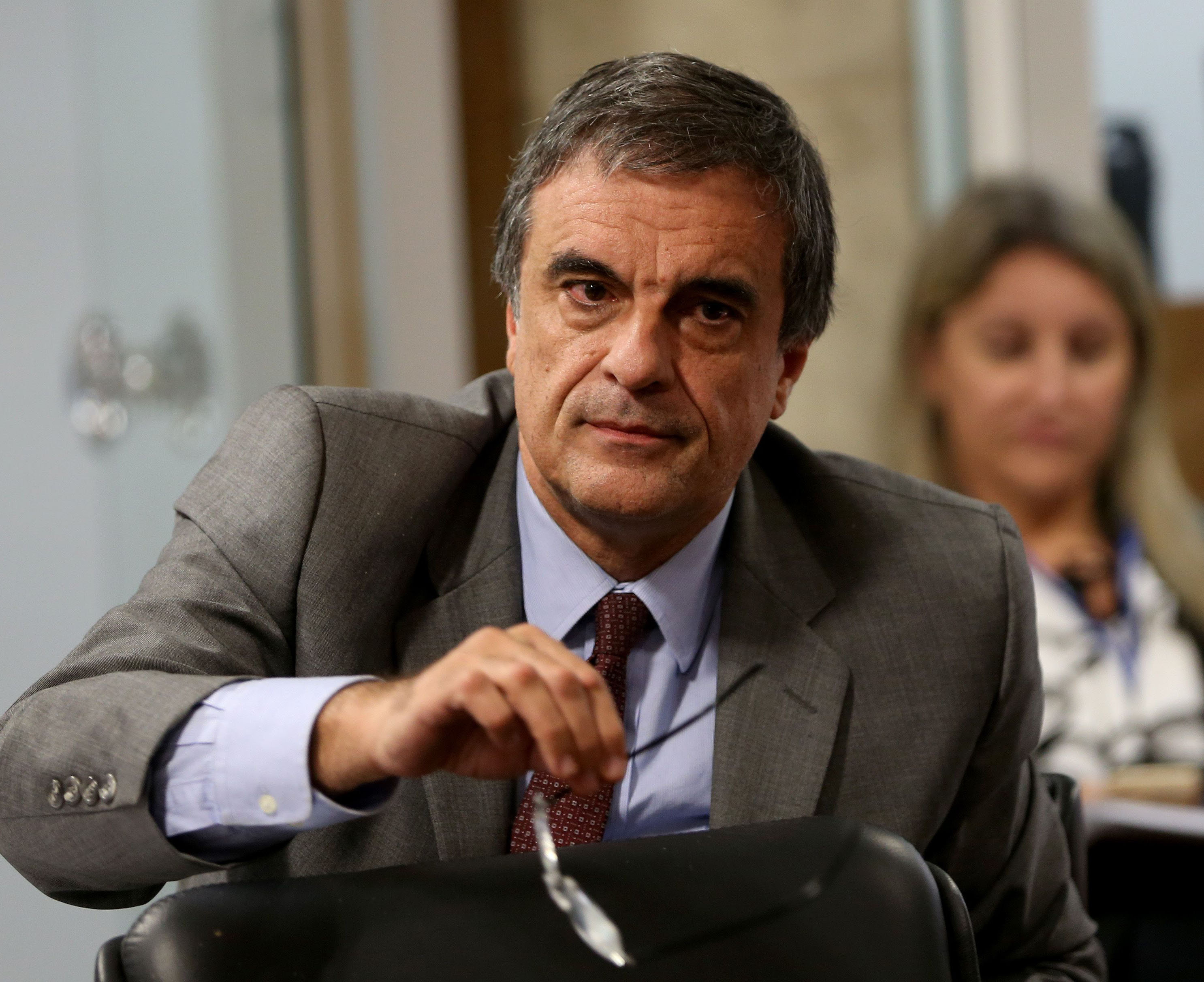 Brasília - O advogado de Dilma, José Eduardo Cardozo na Comissão Processante do Impeachment durante oitiva do ex-ministro da Defesa Aldo Rebelo (Wilson Dias/Agência Brasil)